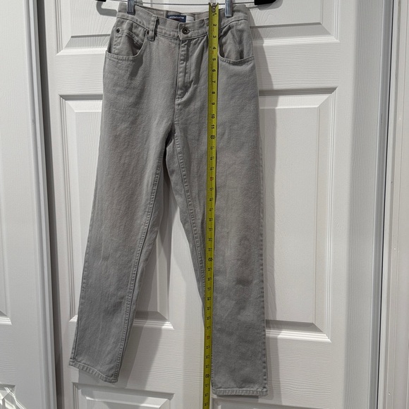 Liz Claiborne VINTAGE Classic Fit Jeans, Mom Jeans, Wedgie Fit, Lizwear Jeans - Picture 9 of 9